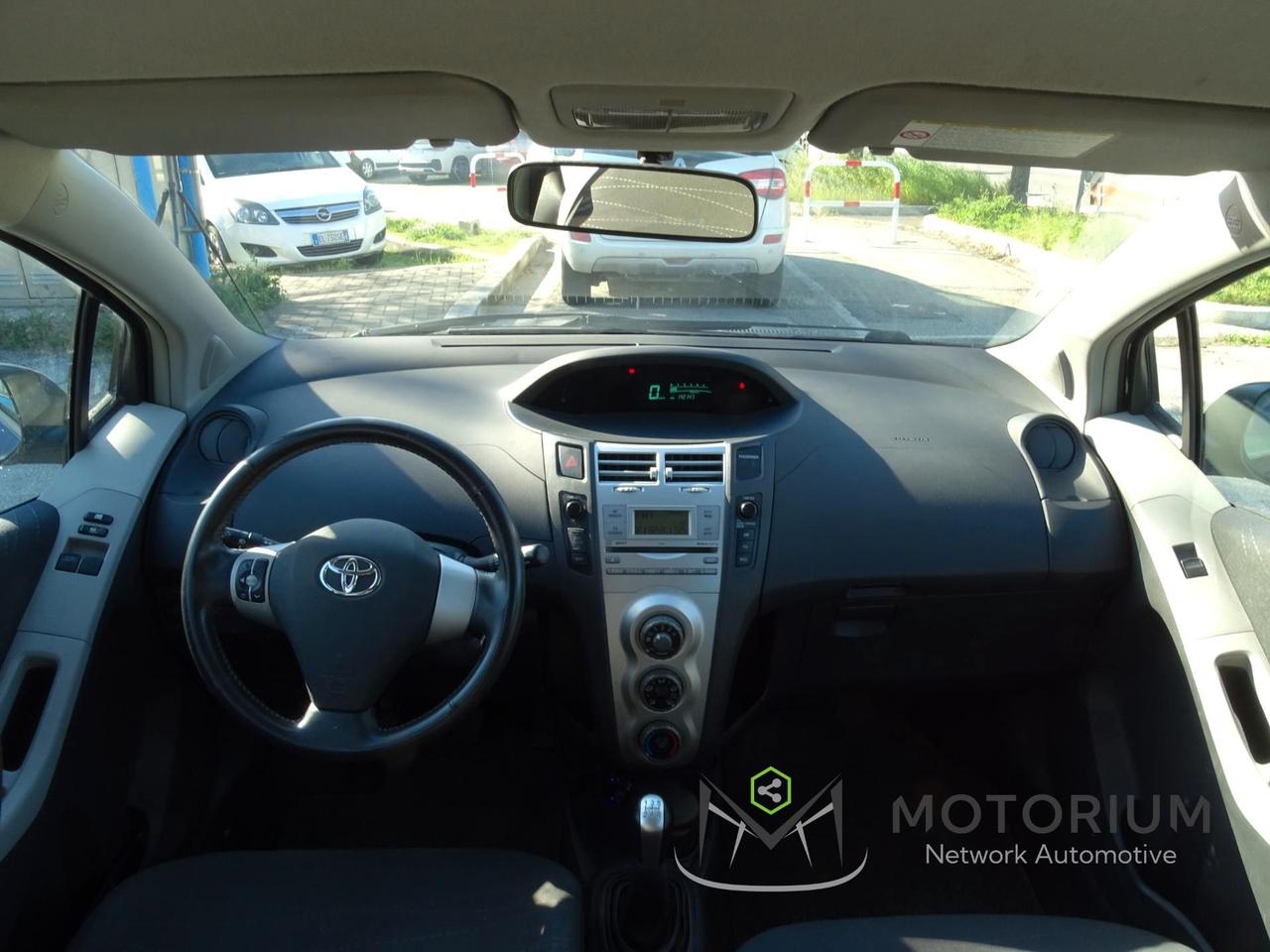 Toyota Yaris 5 Porte Yaris 5p 1.0 Sol