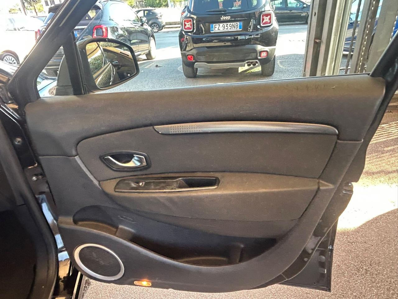 Renault Scenic Scénic X-Mod 1.5 dCi 110CV Dynamique