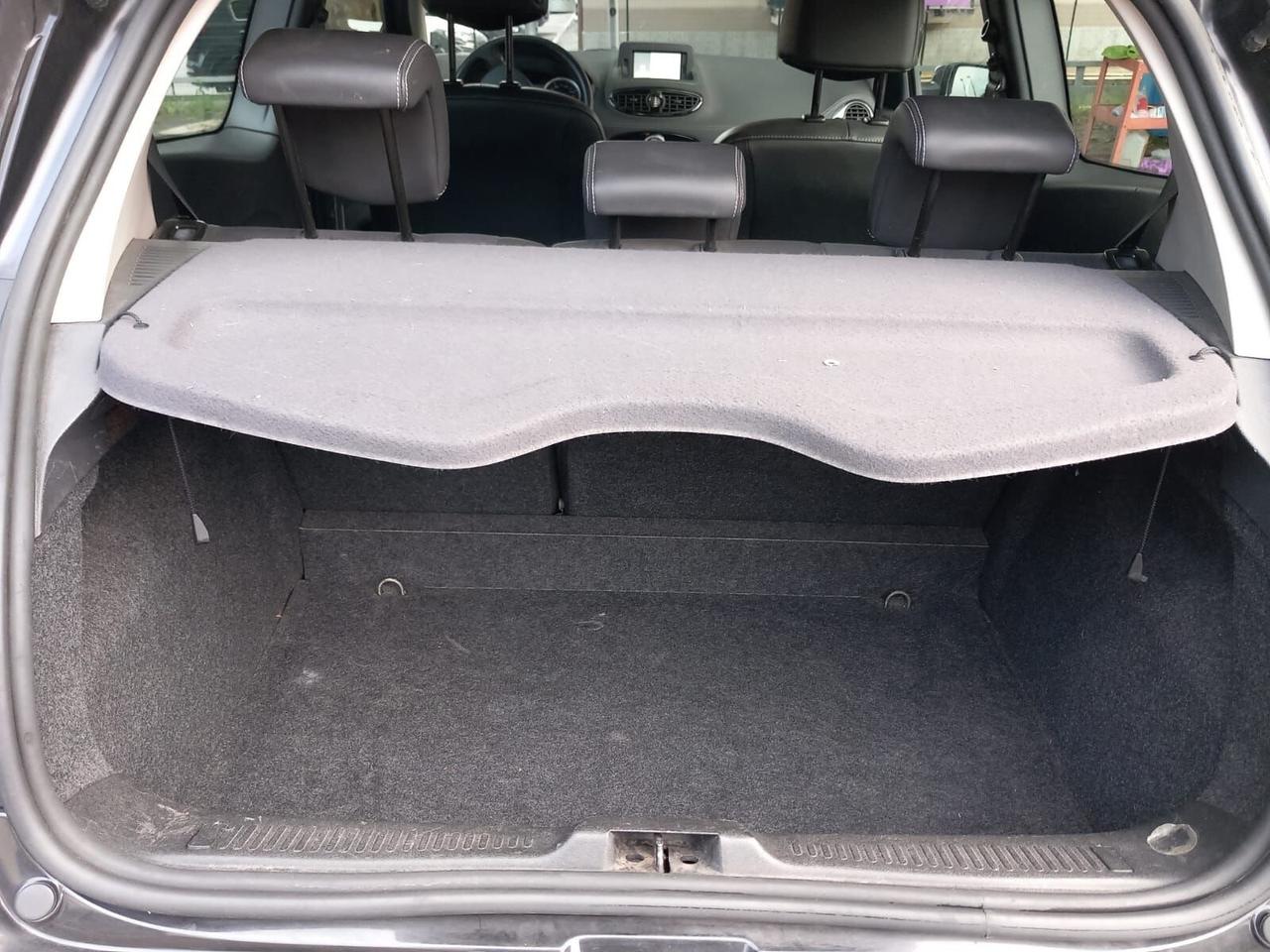 Renault Clio 1.2 16V 3 porte Live!