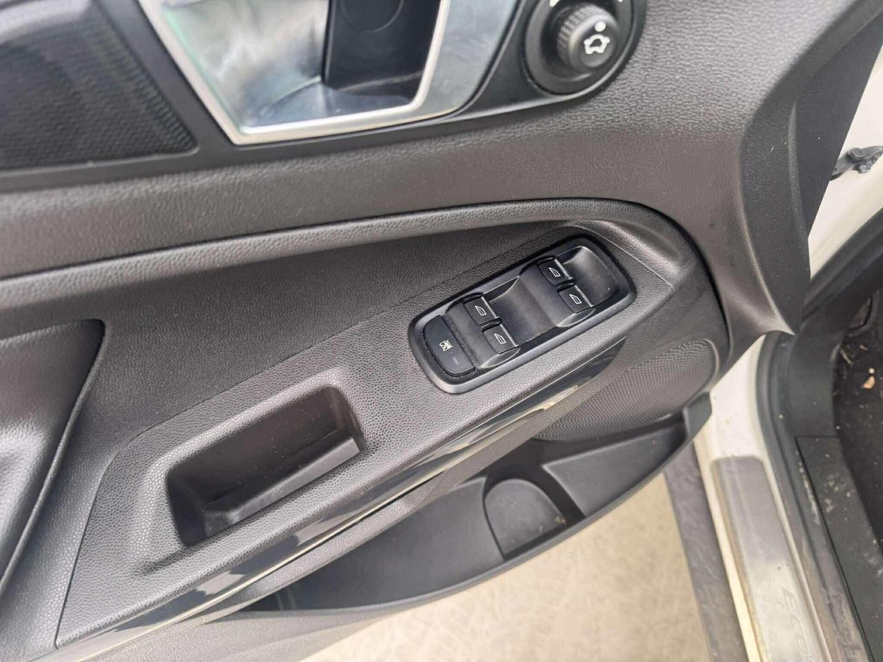 Ford EcoSport 1.5 TDCi 95 CV Titanium-2017