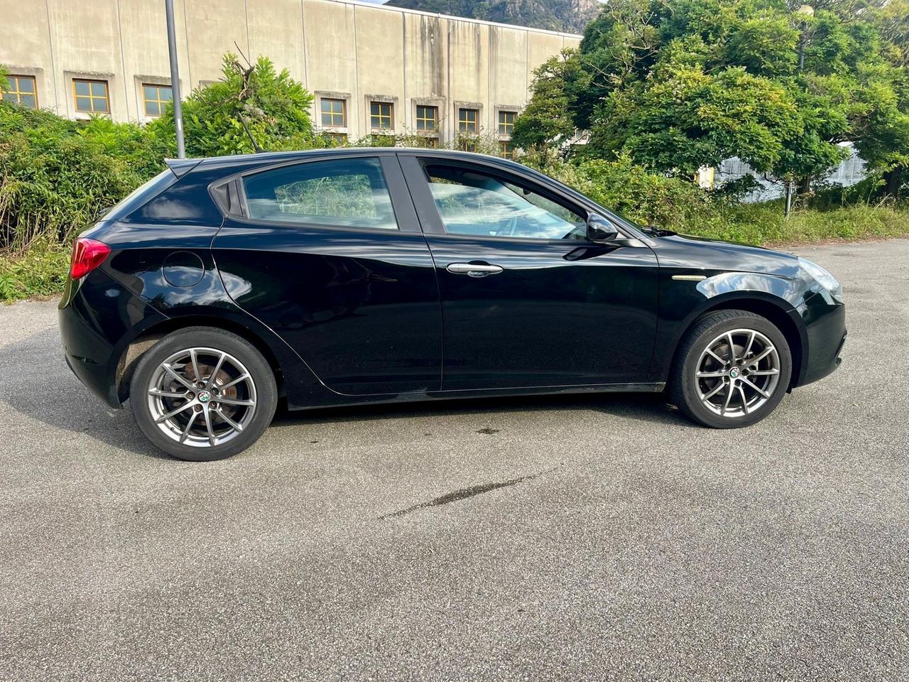 Alfa Romeo Giulietta 1.4 Turbo 120 CV GPL Super NEOPATENTATI