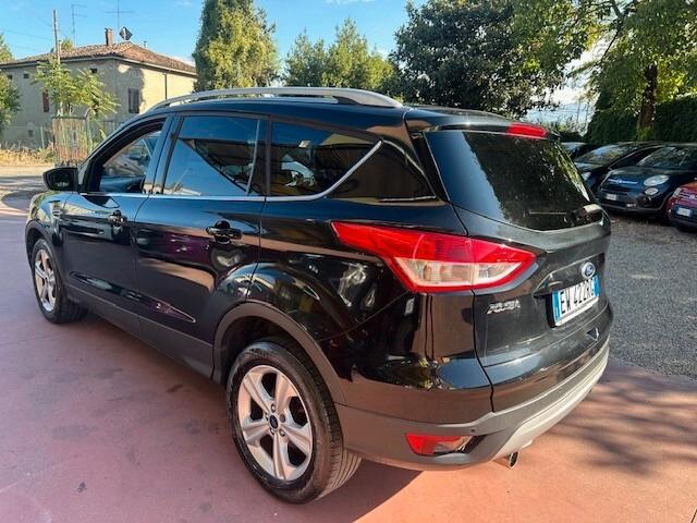 Ford Kuga 2.0 TDCI 115 CV 2WD Titanium