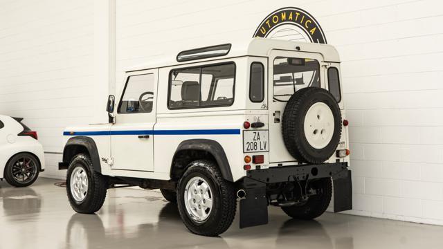 LAND ROVER Defender Td5 SW County**VEICOLO IN CONTO VENDITA**UNIPRO