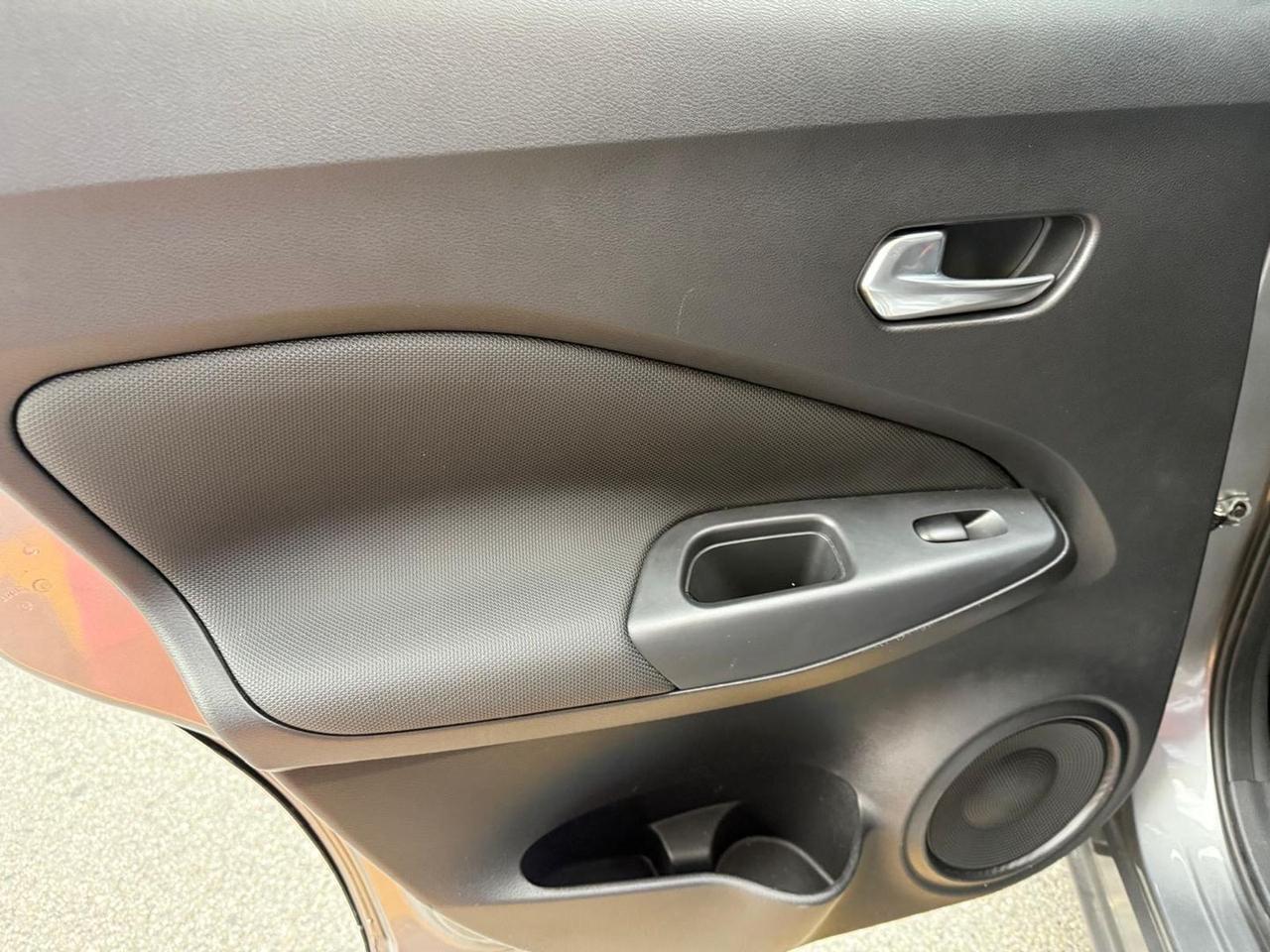 Nissan Juke Business 1.0 DIG-T 114 #7002