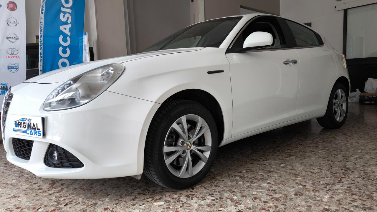 Alfa Romeo Giulietta 2.0 JTDm-2 140 CV Distinctive