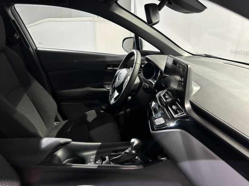 Toyota C-HR C-HR 1.8 Hybrid E-CVT Active AREA C FREE