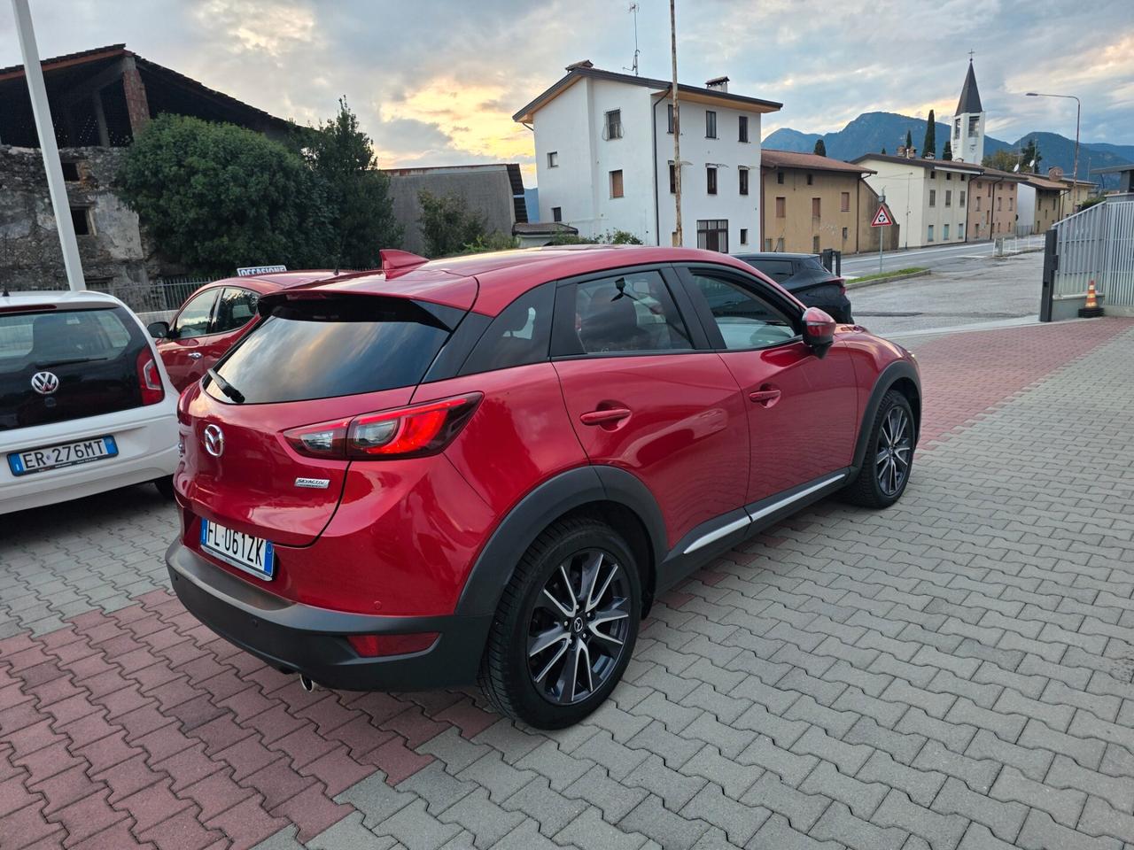 Mazda CX-3 1.5D 4x4 autom.Edition gancio di traino