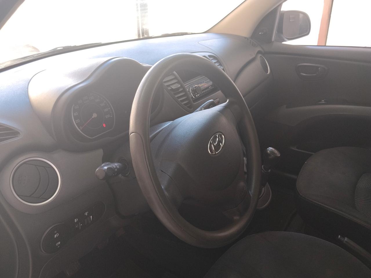 Hyundai i10 1.1 bnz/ GPL 2011 CON GARANZIA