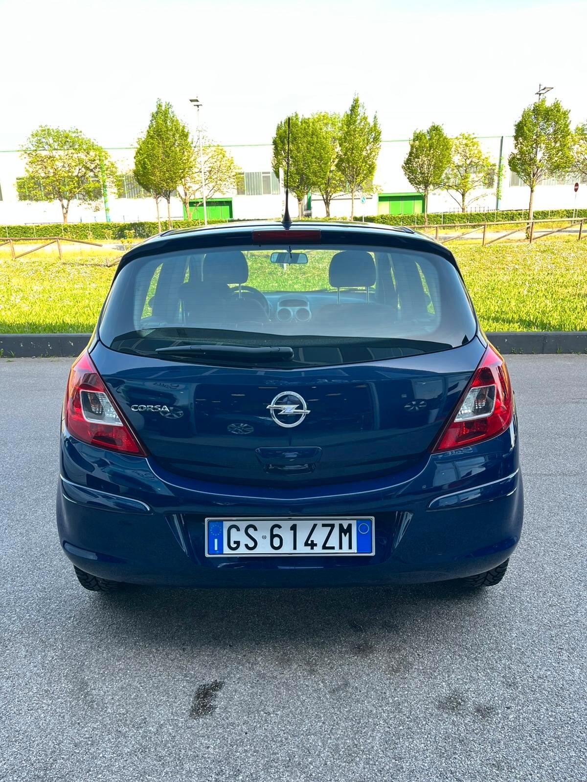 Opel Corsa 1.2 Neopatentati 31.000km