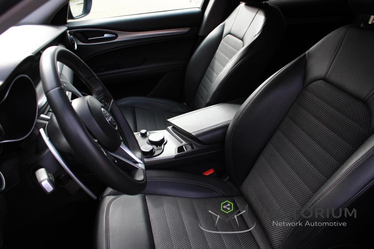 Alfa Romeo Stelvio 2.0 Turbo 200 CV AT8 Q4 Executive