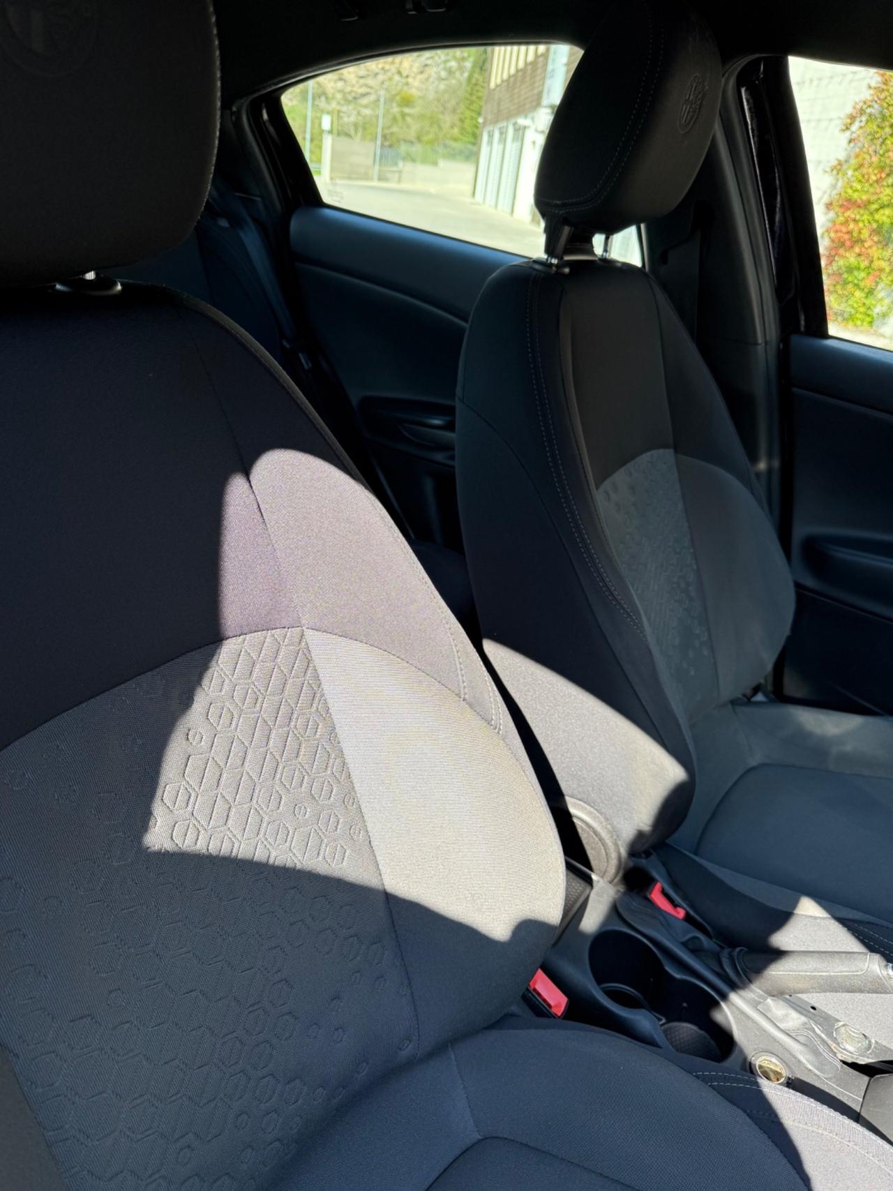 Alfa Romeo Giulietta 2.0 JTDm-2 150 CV Distinctive