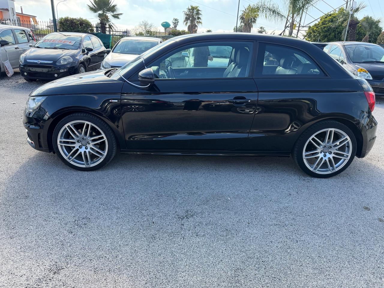 AUDI A1 1.6 DIESEL 2011
