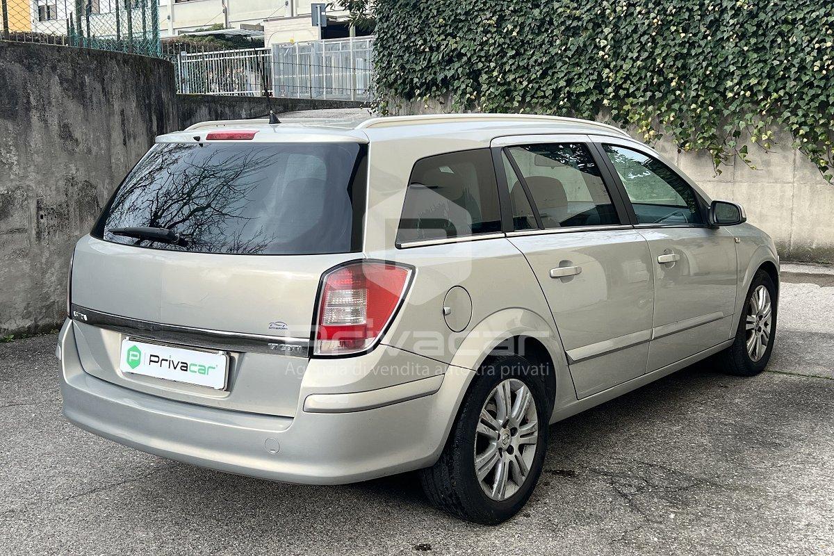OPEL Astra 1.7 CDTI 101CV Station Wagon Cosmo