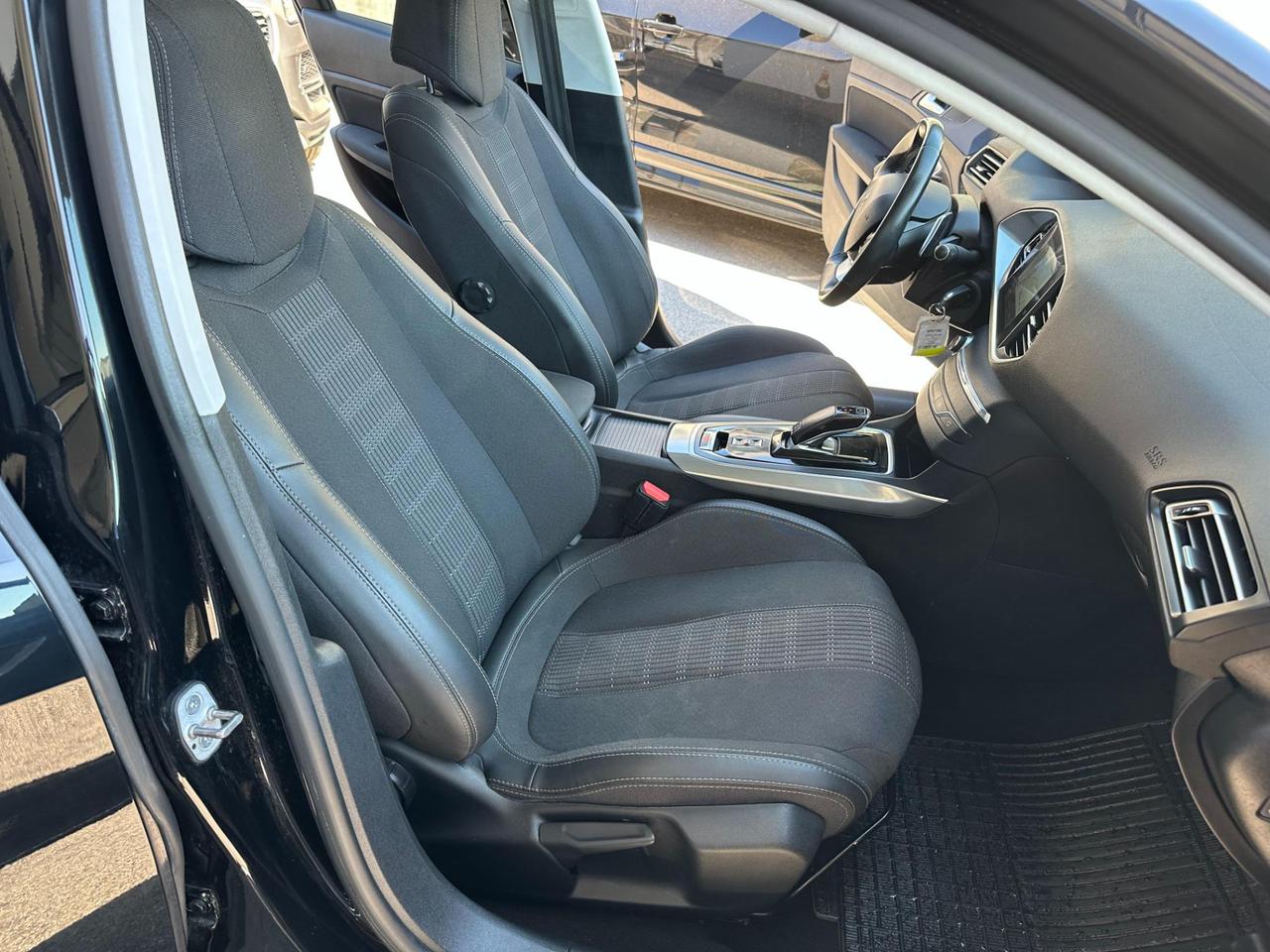 Peugeot 308 Station Wagon 308 SW 1.5 bluehdi Allure s&s 130cv eat8 my20