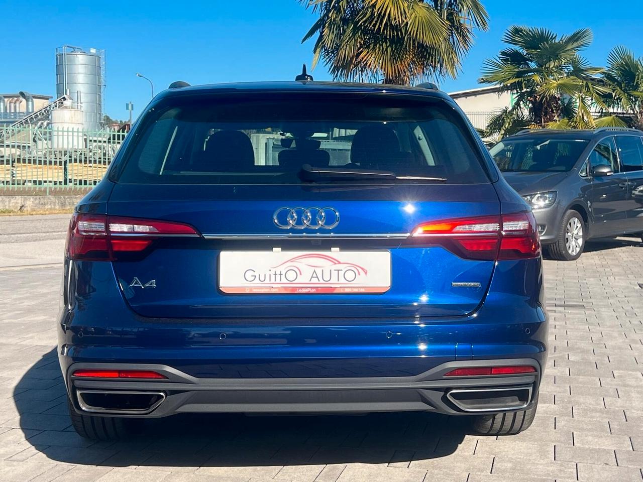 Audi A4 Avant 40 TDI quattro S tronic Business Advanced