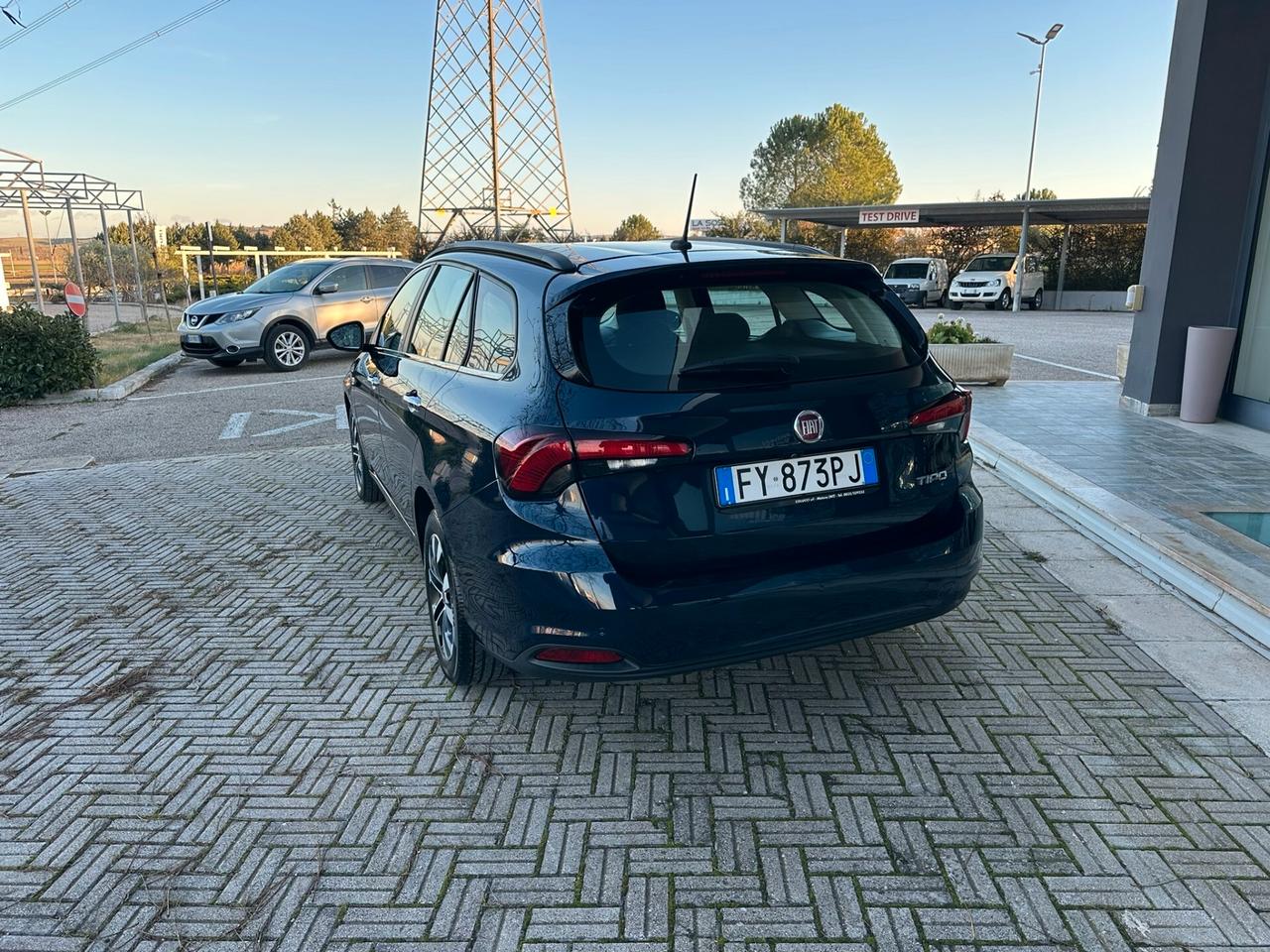 Fiat Tipo 1.6 Mjt S&S SW Mirror