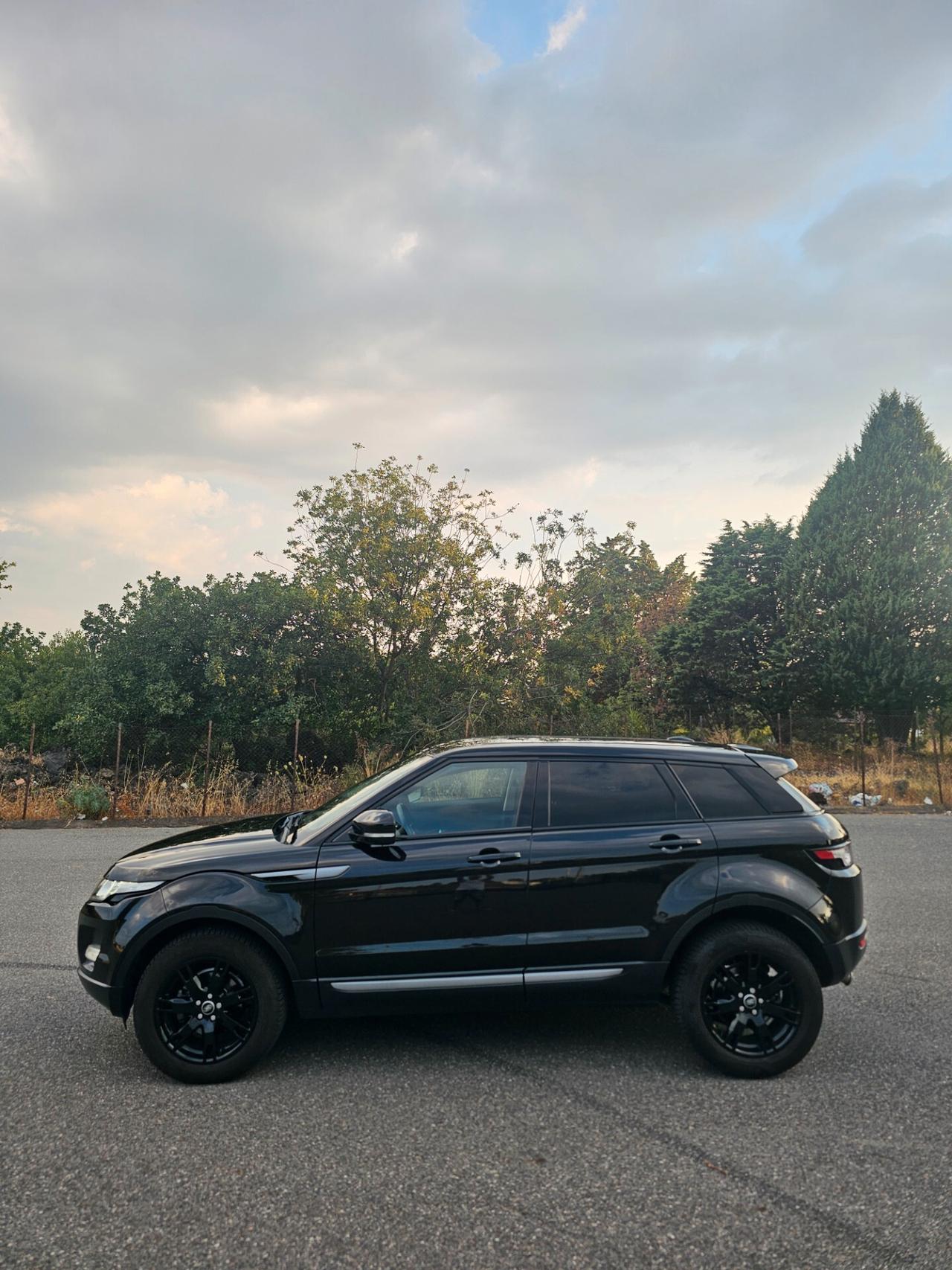 Land Rover Range Evoque 2.2 TD4 5p. Prestige
