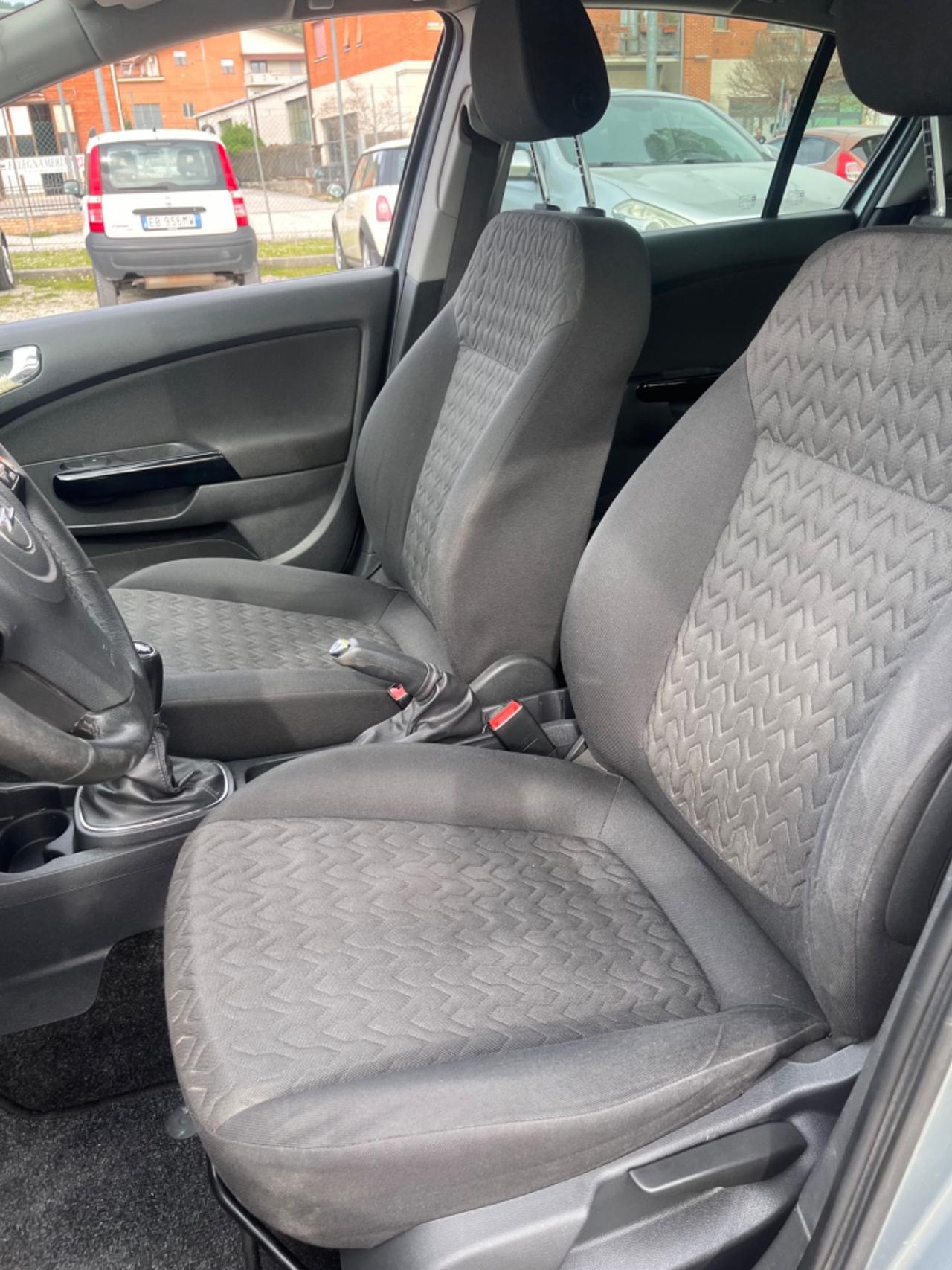 Opel Corsa 1.3 Diesel 2013 138000 km NEOPATENTATI