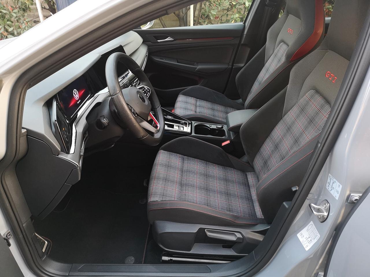 Volkswagen Golf GTI 2.0 TSI DSG - TETTO MATRIX CERCHI 19'