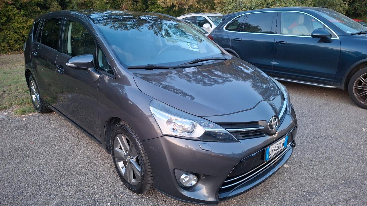 TOYOTA VERSO 2014 1.6DIESEL 7POSTI TETTO PANORAMICO