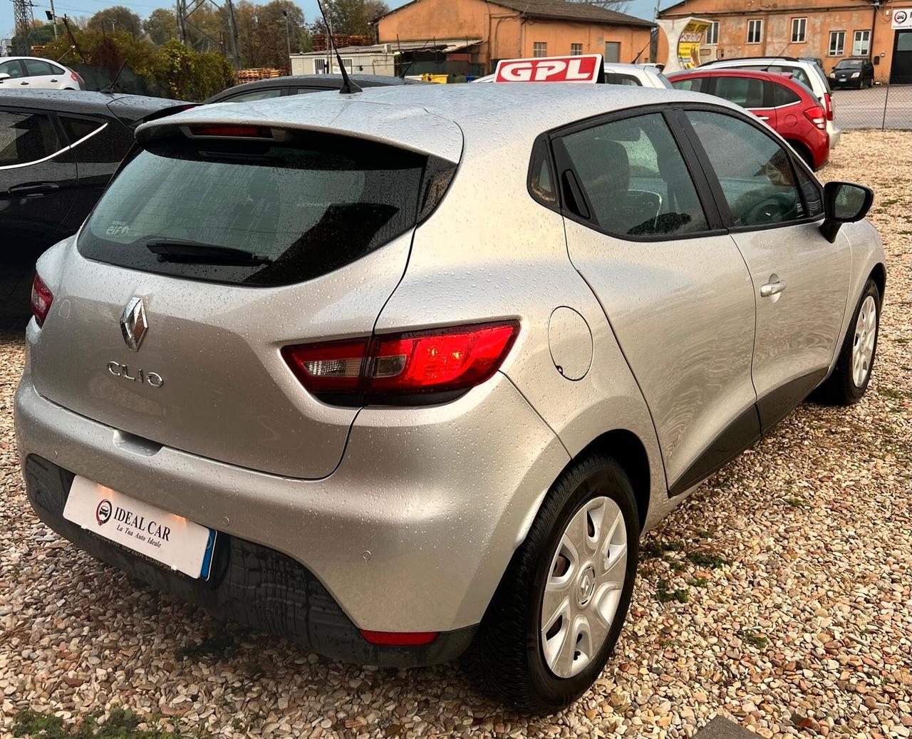Renault Clio 1.2 75CV GPL 5 porte Costume National