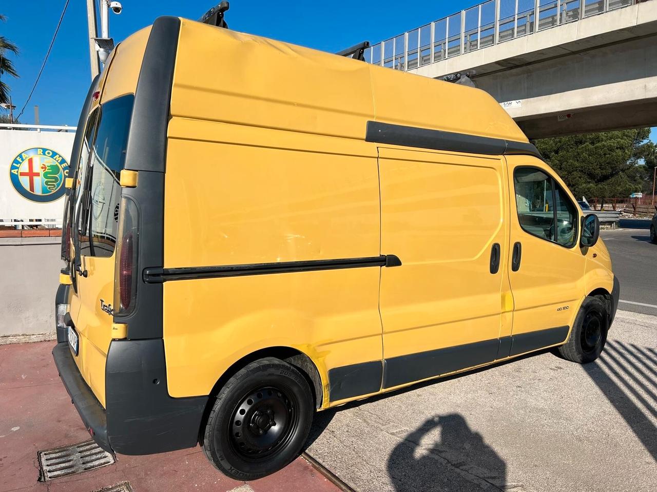 RENAULT TRAFIC 1.9 DIESEL 100CV TETTO ALTO