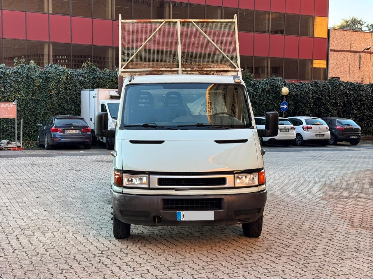 Iveco Daily 35.10 2.8 TD PM Cabinato Basic