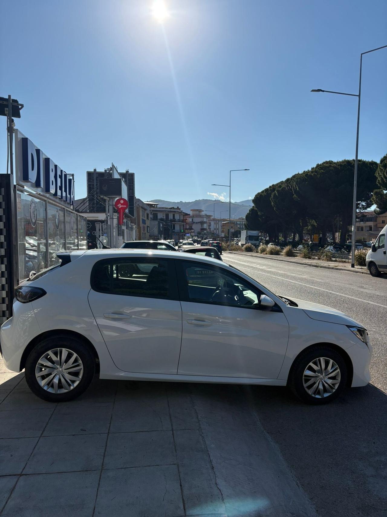 Peugeot 208 1.5 hdi