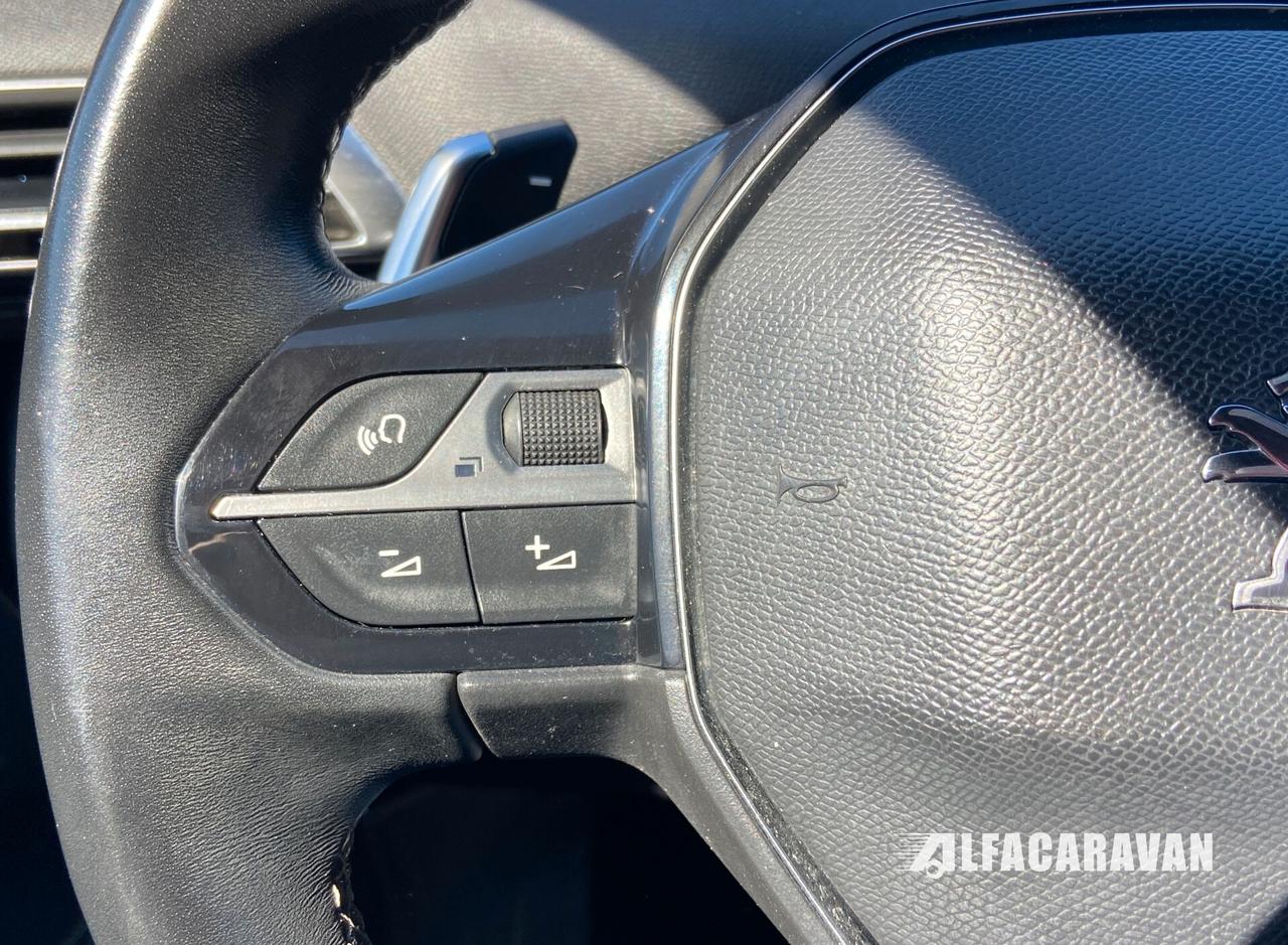 Peugeot 3008 1.5 bluehdi Allure EAT8