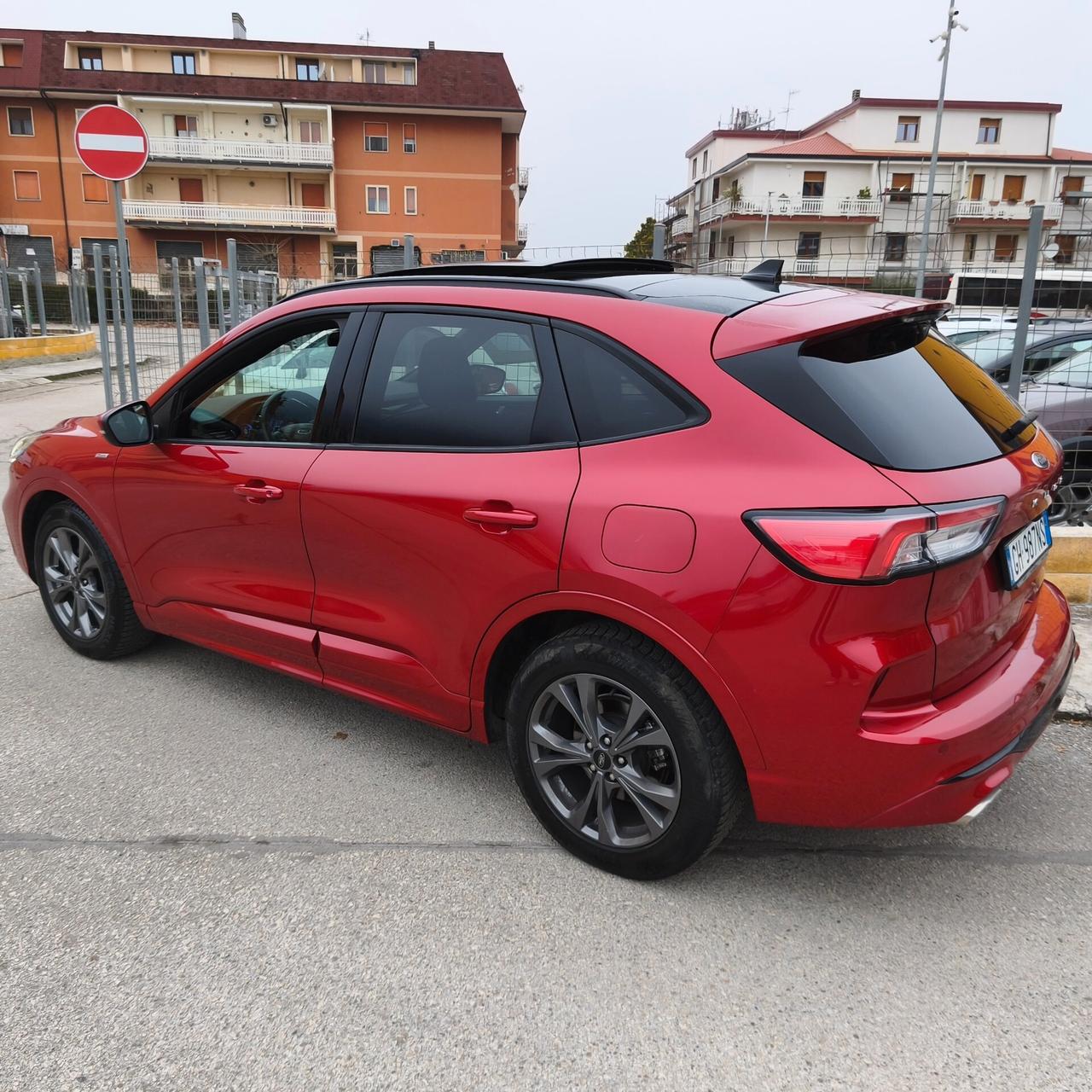 Ford Kuga 1.5 EcoBlue 120 CV 2WD ST-Line N1