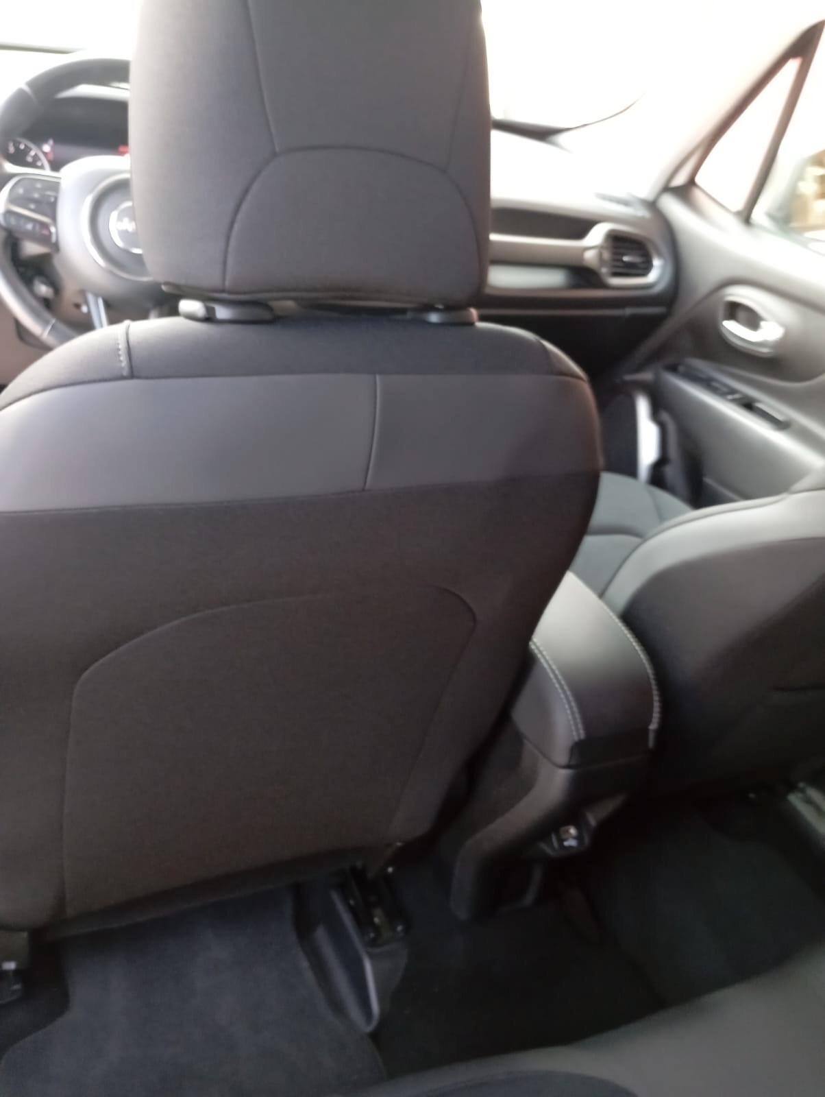 Jeep Renegade 1.6 Mjt 120 CV Limited 77000 km unipro come nuova.