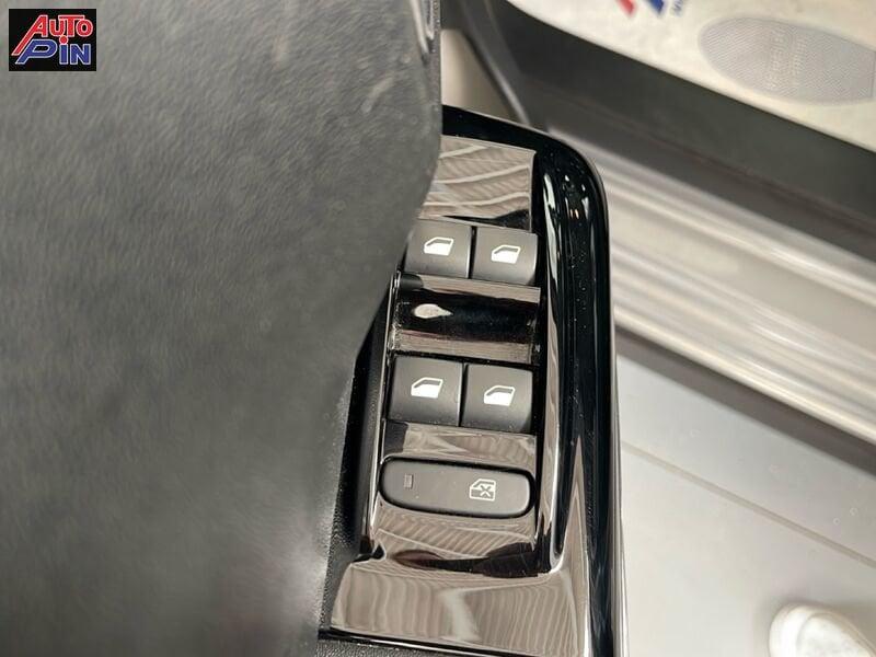 Citroën C3 C3 PureTech 83 S&S Shine Pack*Navi*Cerchi*Rcamera