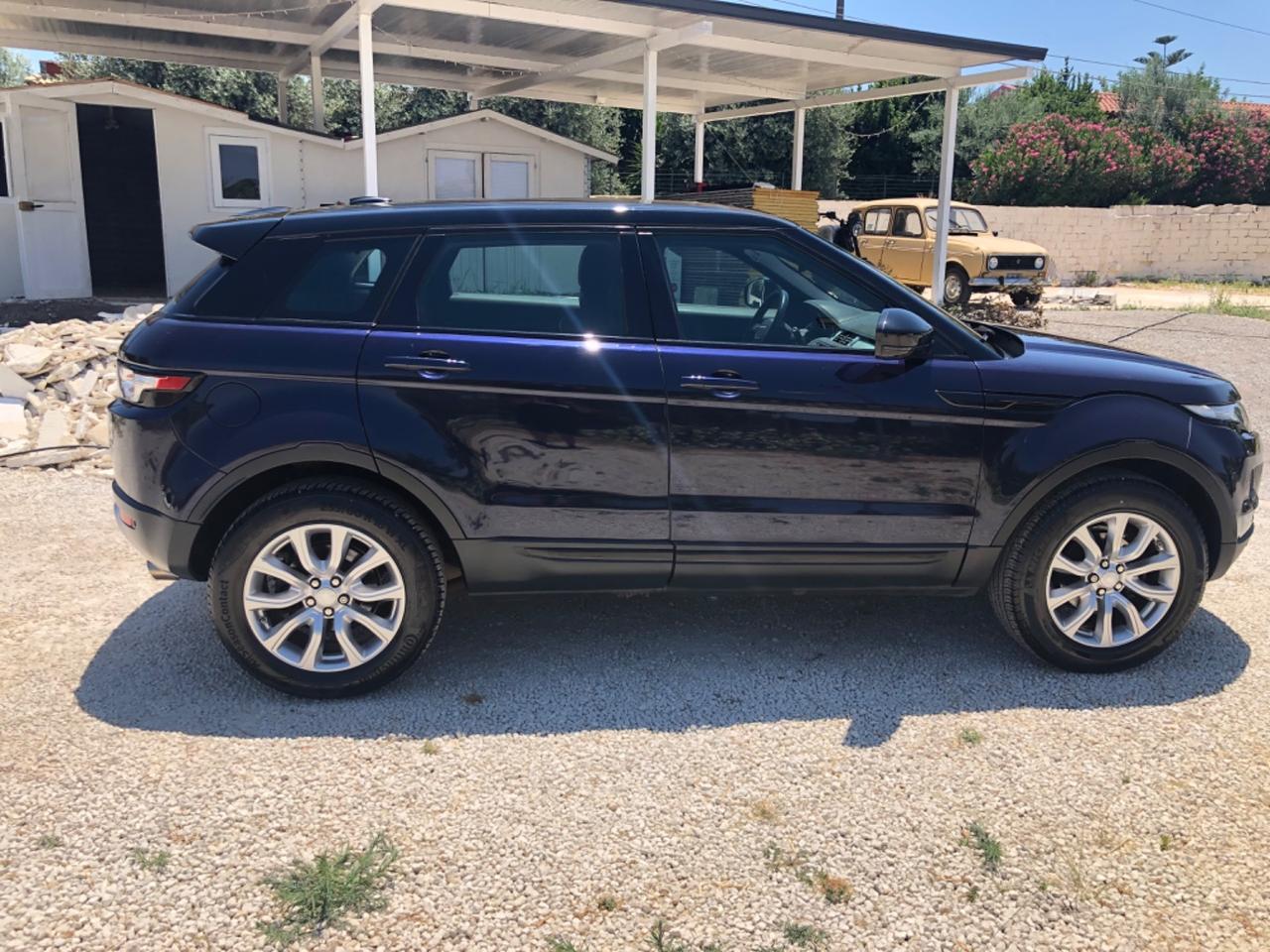 Land Rover Range Rover Evoque Range Rover Evoque 2.2 TD4 5p. Dynamic