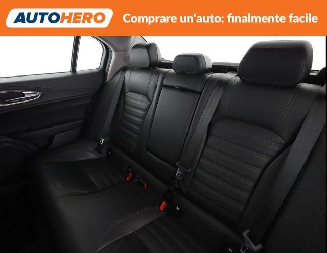 ALFA ROMEO Giulia 2.2 Turbodiesel 210 CV AT8 AWD Q4 Veloce