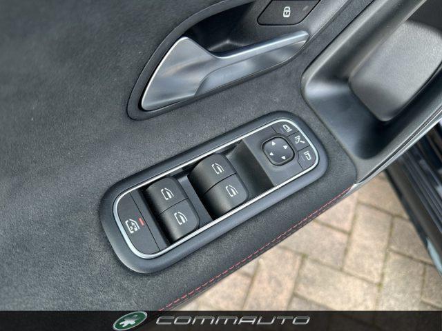 MERCEDES-BENZ A 200 d Automatic AMG Line Premium TETTO APRIBILE