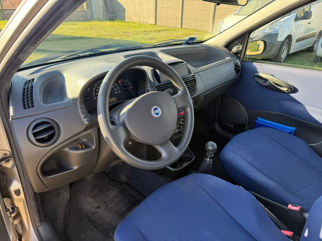 Fiat Punto 1.2i cat 5 porte ELX