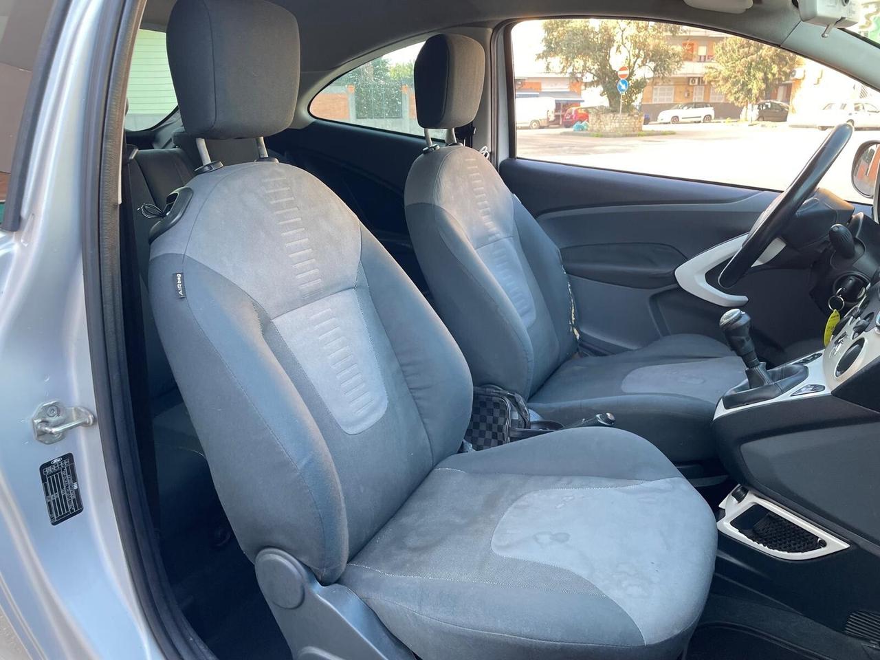 Ford Ka 1.3 TDCi 75CV Titanium Full Perfett