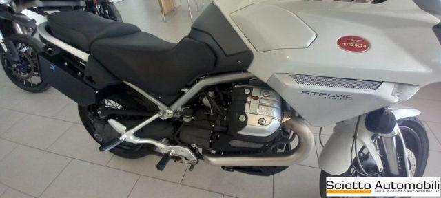 MOTO GUZZI Stelvio 1200 .