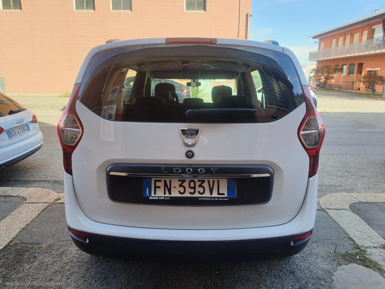 DACIA Lodgy 1.6 100 CV S&S GPL 7 posti Essential