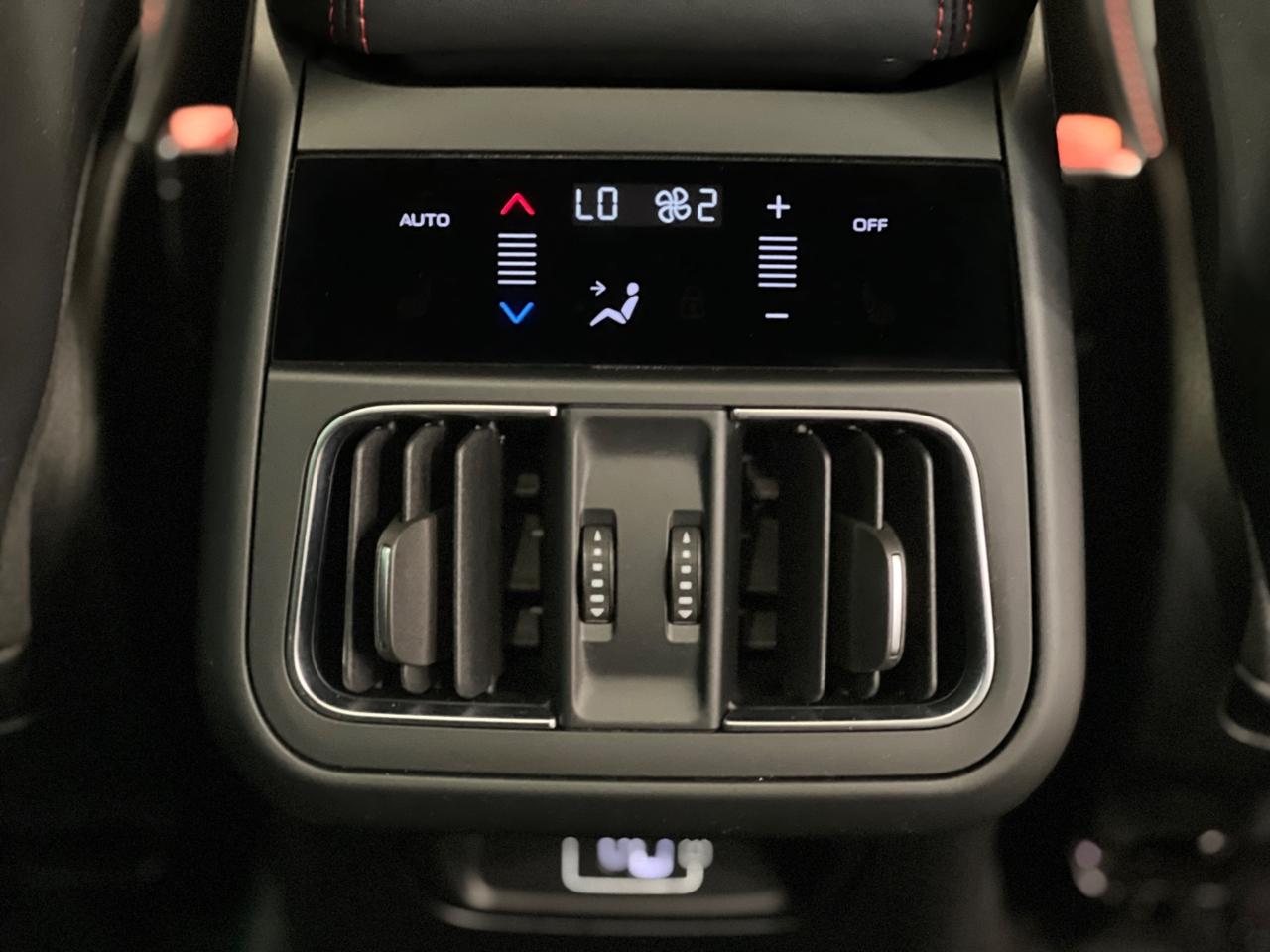 Maserati Grecale MHEV 330 CV AWD Modena