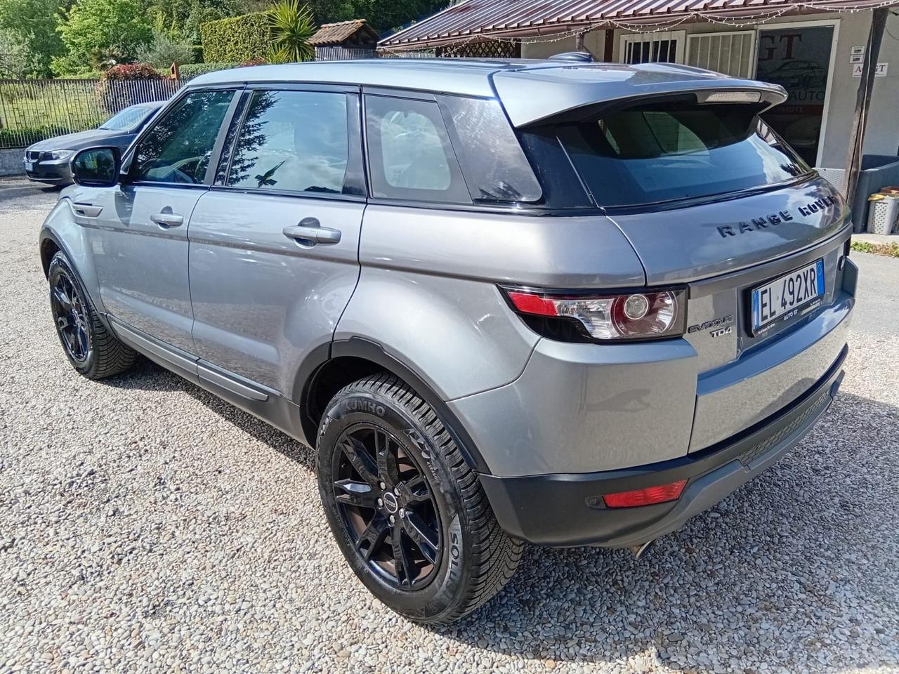 Land Rover Range Evoque 2.2 TD4 5p. Pure