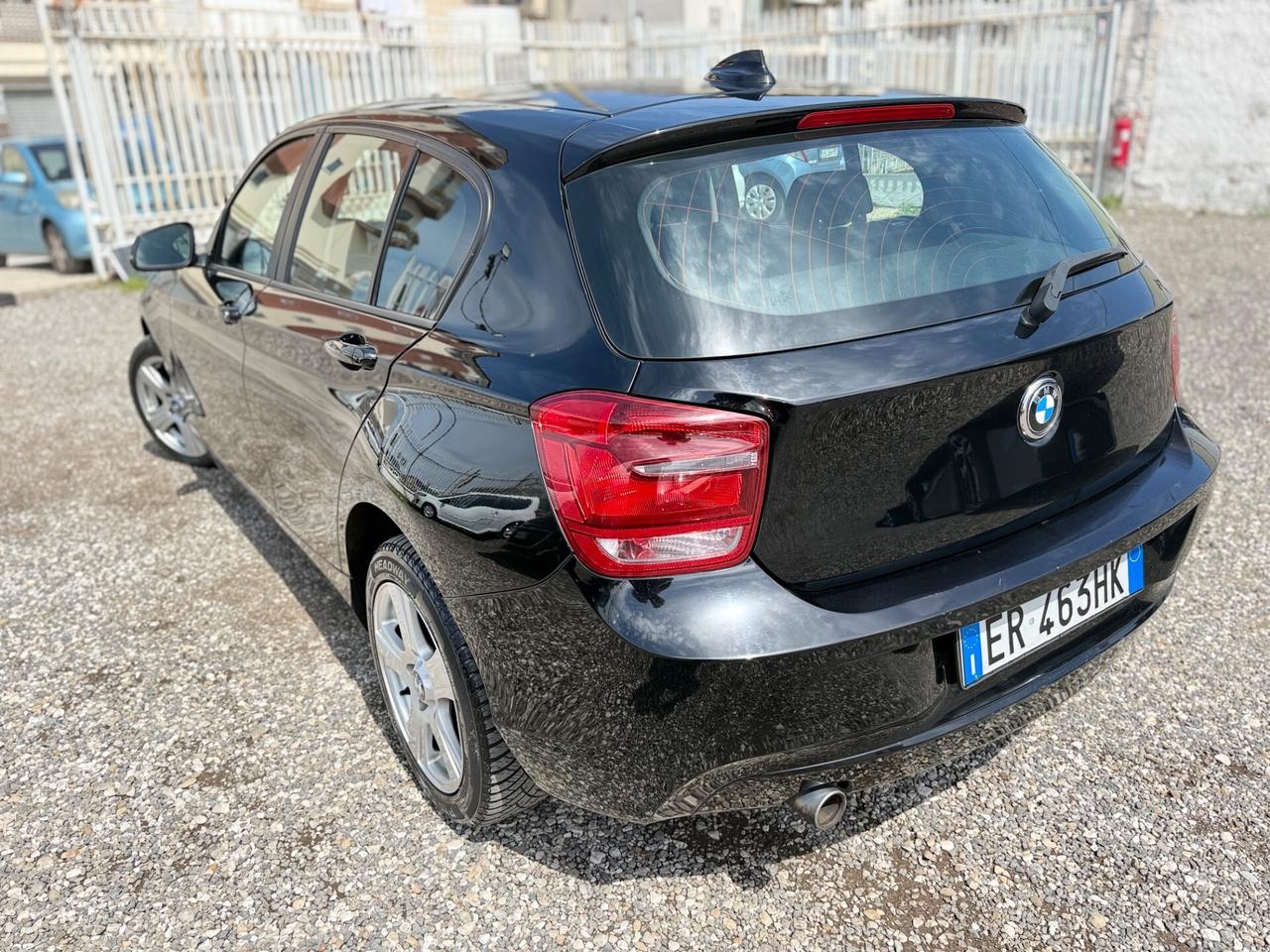 Bmw 116 116d 5p. Efficient Dynamics Urban