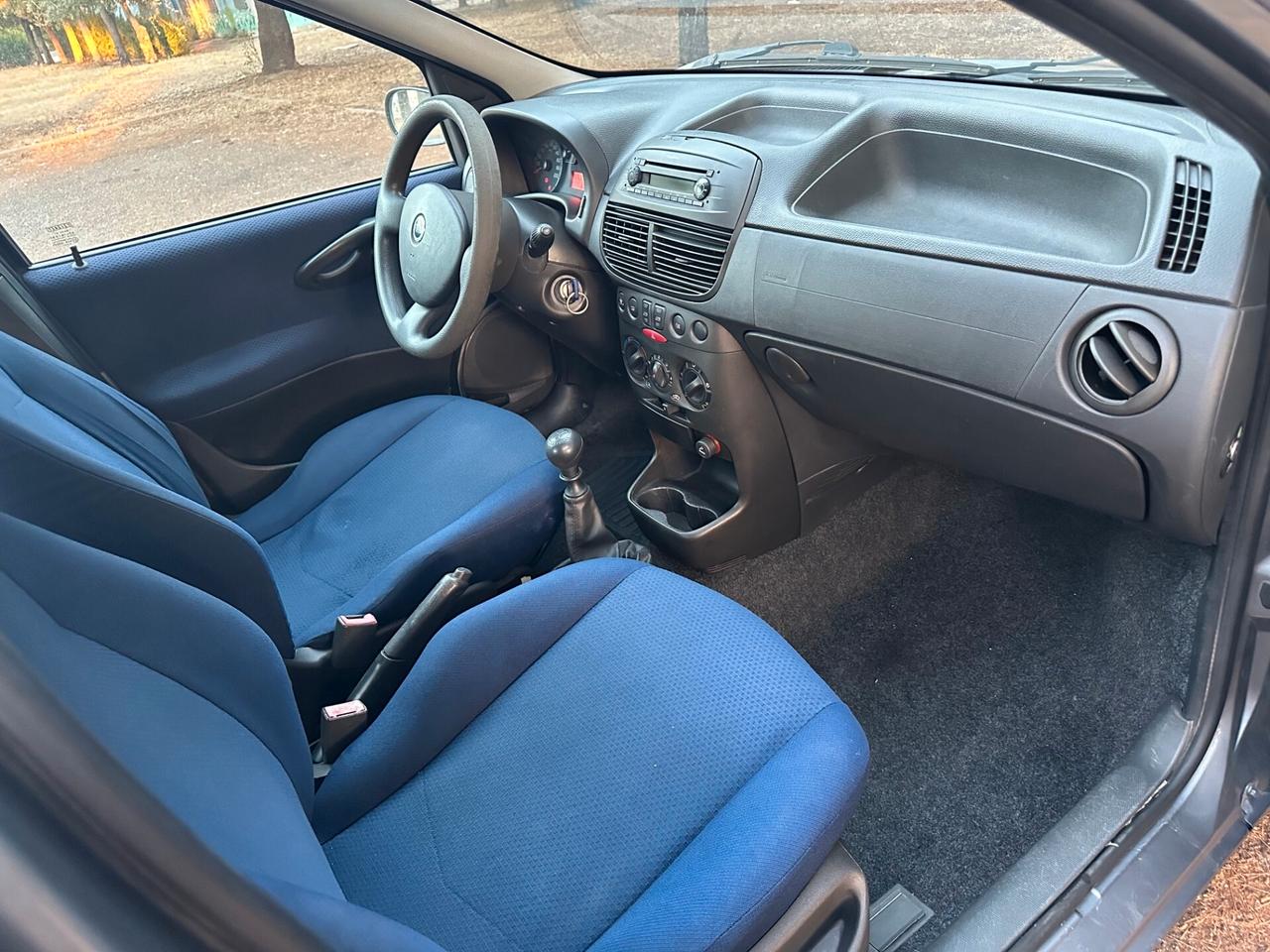 Fiat Punto 1.2i cat 5 porte ELX