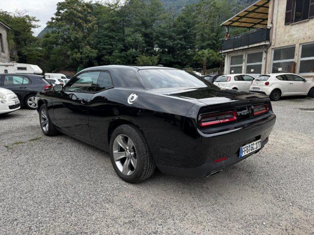 DODGE Challenger COUPE'