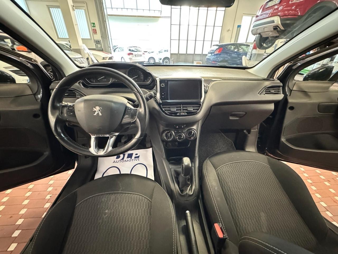 Peugeot 208 PureTech 82 5 porte Allure - NEOPATENTATI