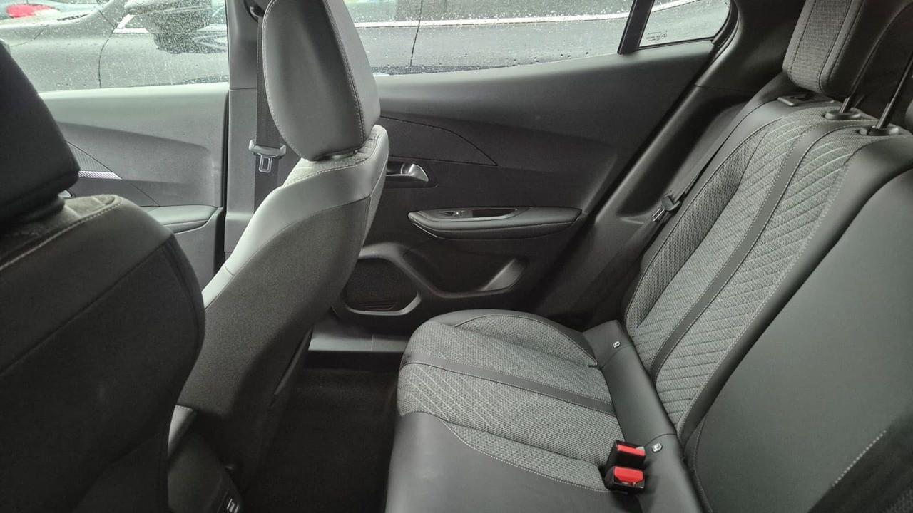 PEUGEOT 2008 II 2023 - 2008 1.2 puretech Allure s&s 100cv