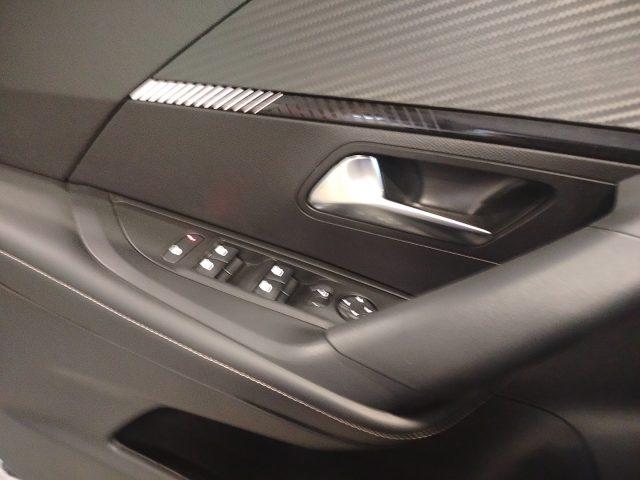PEUGEOT 2008 PureTech 100 S&S Allure