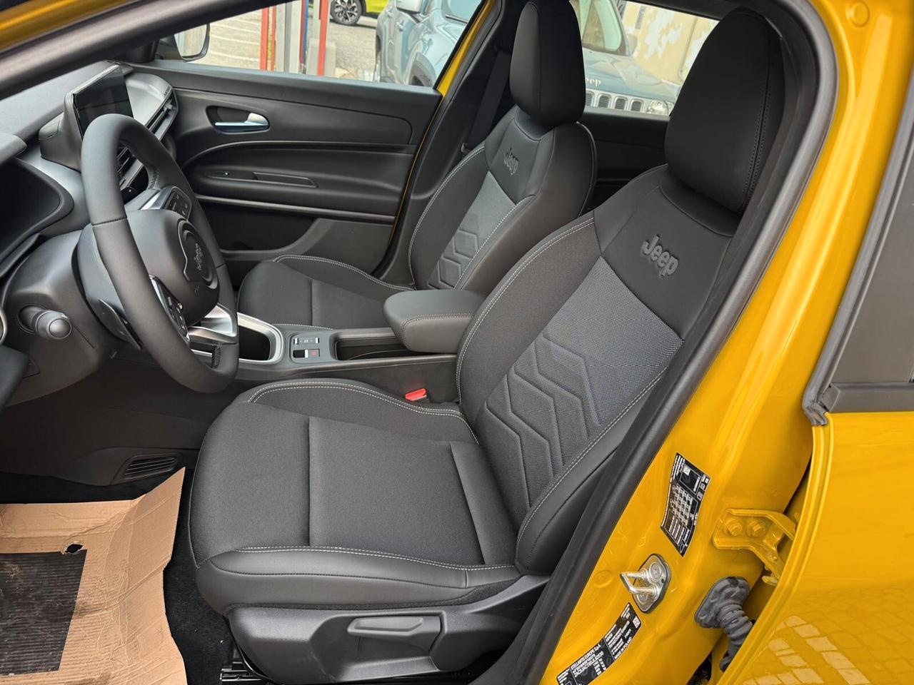 Jeep Avenger 1.2 Turbo 110 CV MHEV Longitude