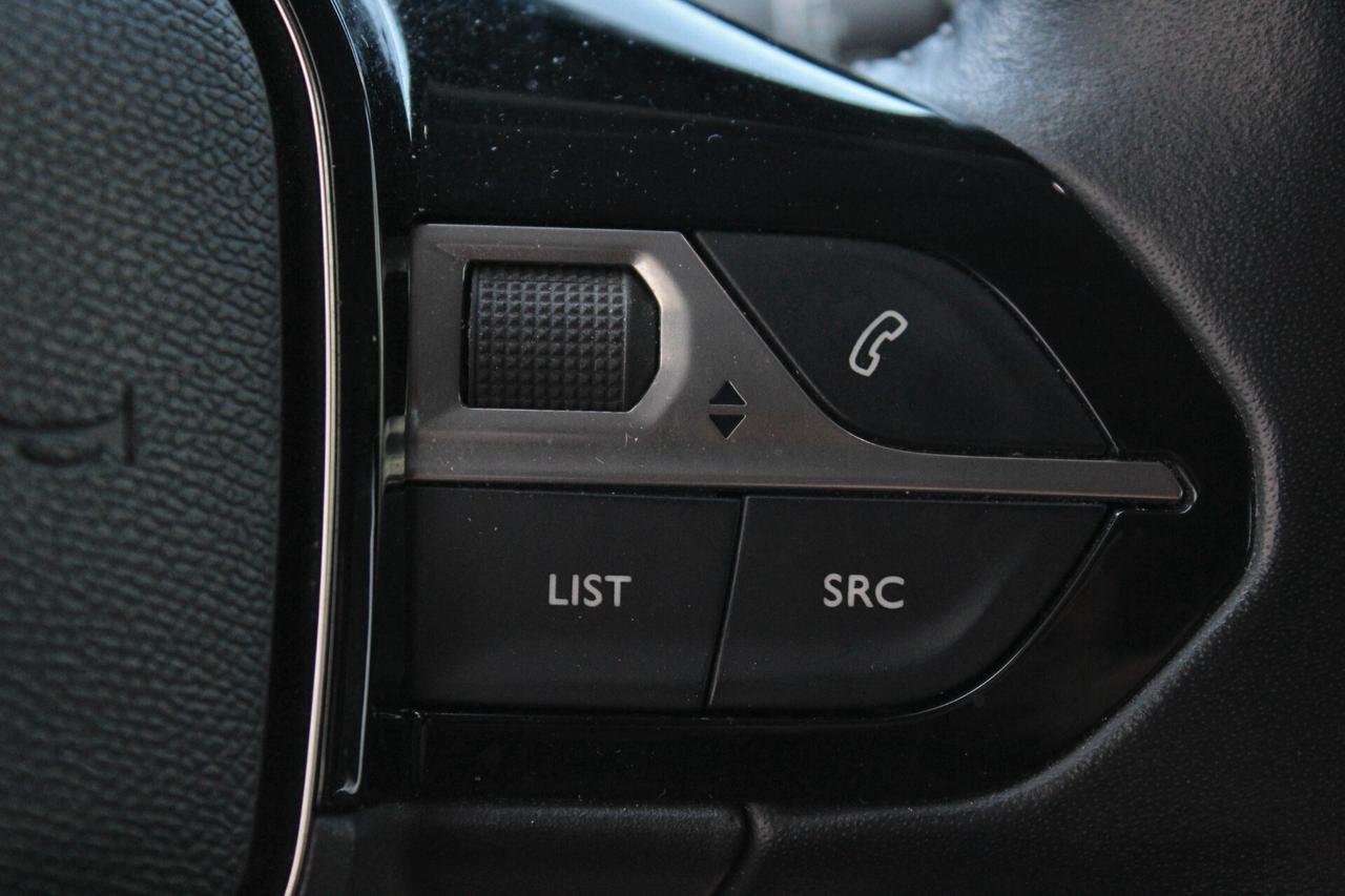 Peugeot 2008 BlueHDi 100 S&S Allure