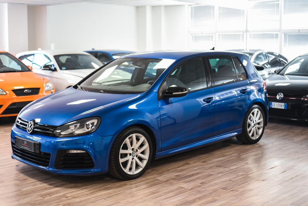 Volkswagen Golf 2.0 TSI 4mot. 5p. R